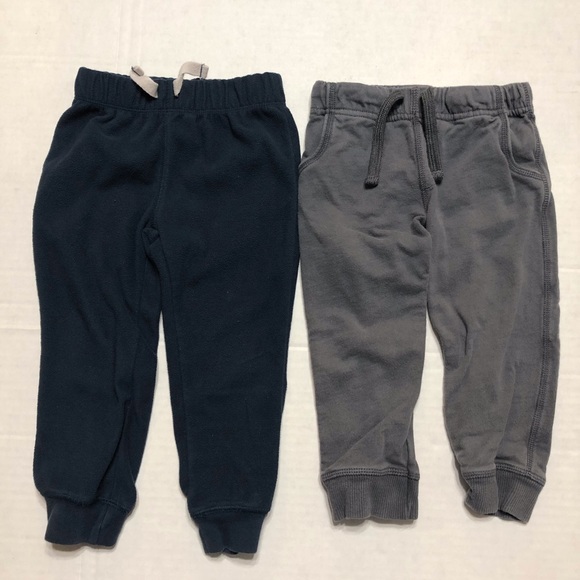 Boy’s 2T Clothes Bundle - Picture 12 of 16